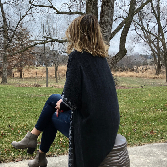 Easel Sweaters - Black Cardigan